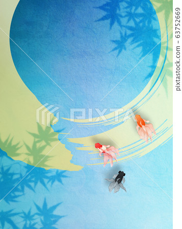 Swimming goldfish 63752669