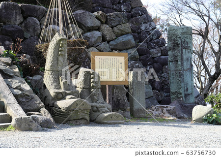 Maruoka Castle Stone Shachi（福井縣坂井市Maruoka鎮） 63756730