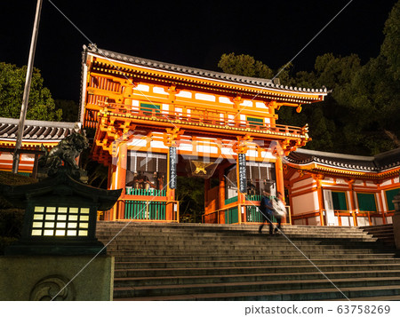 京都八坂神社西塔 63758269