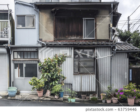 日本老房子,排屋,公寓 日本老房子,排屋,公寓 63759446