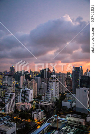 Bangkok street views by night in Thailand Bangkok street views by night in Thailand 63761022
