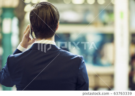 英國商人在東京出差 63763339