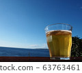啤酒在露台上 63763461