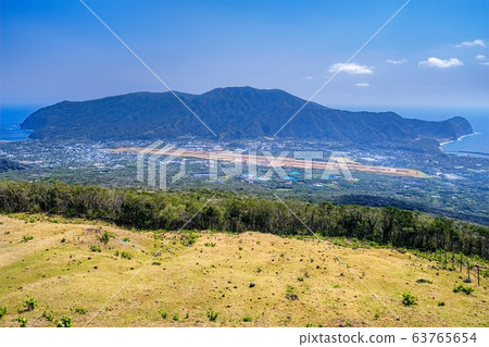 東京八丈島接觸農場的風景 東京八丈島接觸農場的風景 63765654