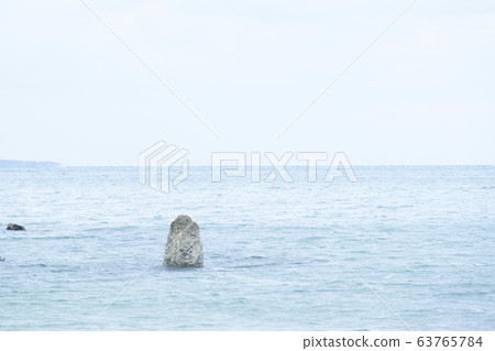 Sea Sea 63765784