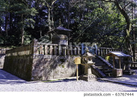 (Shizuoka) Kunoyama Toshogu Shrine (Shinbyo) (important cultural property) 63767444