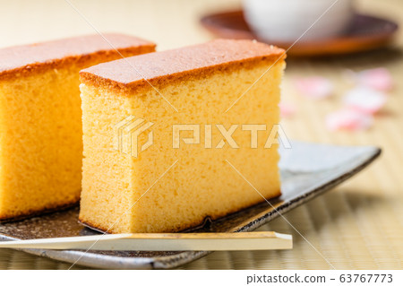 Castella Castella 63767773