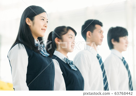 一個高中生 63768442