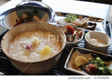 栗林公園稀飯早餐 63769698