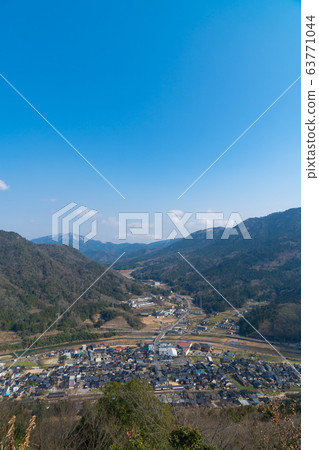 A view from the ruins of Takeda Castle A view from the ruins of Takeda Castle 63771044