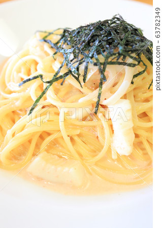 Delicious squid and taraco butter cream sauce pasta 63782349