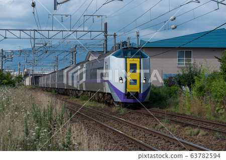 JR北海道Kiha 261系列軌道車-照片素材（圖片） [63782594] - PIXTA圖庫