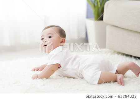 7 month old girl 7 month old girl 63784322