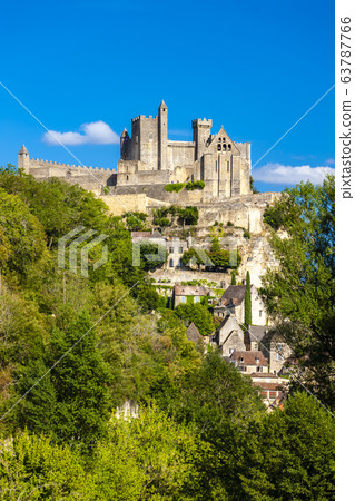Beynac et Cazenac in Dordogne, France Beynac et Cazenac in Dordogne, France 63787766