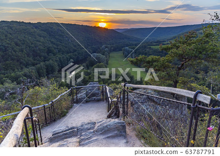 Nine Mills Viewpoint near Hnanice, Southern 63787791