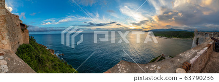 San Pedro de La Roca fort walls with towers, 63790236