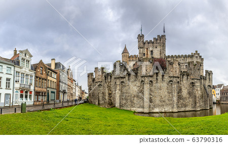 Fortified walls and towers of Gravensteen medieval 63790316