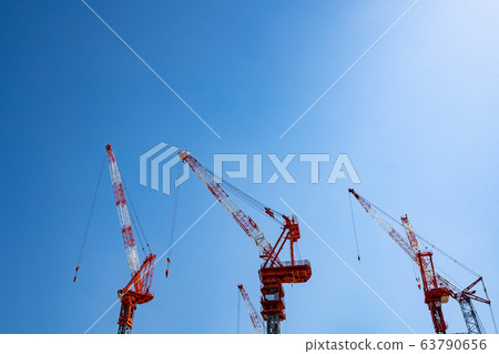 Scenery of construction site of high-rise apartment 63790656