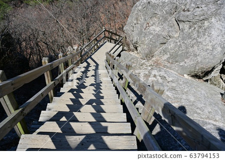蘇拉克山 蘇拉克山 63794153