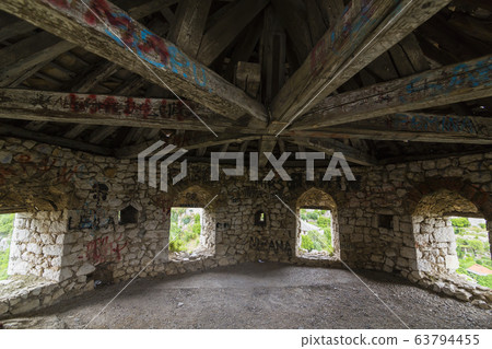 Inside the fortress of Počitelj, Bosnia and Herzegovina 63794455