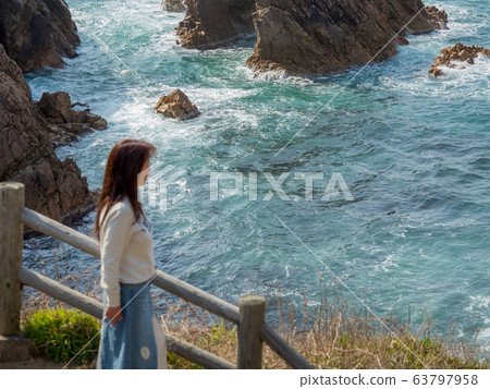 鳥取縣的絕景地質公園松島千尋美麗的浦里海岸山陰海岸國家公園世界地質公園 63797958