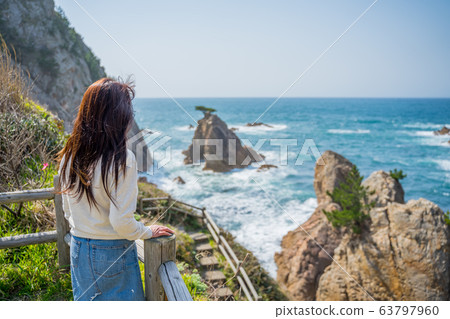 鳥取縣的絕景地質公園松島千尋美麗的浦里海岸山陰海岸國家公園世界地質公園 63797960