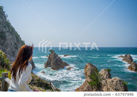 鳥取縣的絕景地質公園松島千尋美麗的浦里海岸山陰海岸國家公園世界地質公園 63797996