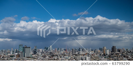 日本東京城市景觀:烏雲,新型肺炎,東京都中心(烏雲,由於大氣不穩定而突然從藍天轉向)= 3月16日 日本東京城市景觀:烏雲,新型肺炎,東京都中心(烏雲,由於大氣不穩定而突然從藍天轉向)= 3月16日 63799290