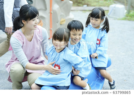Kindergarten teacher teacher 63799865