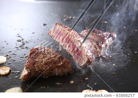 Japanese black beef fillet steak Japanese black beef fillet steak 63808257