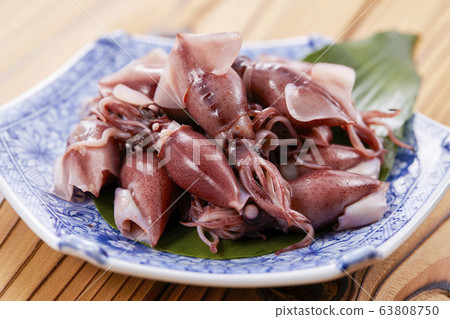 水煮魷魚 63808750