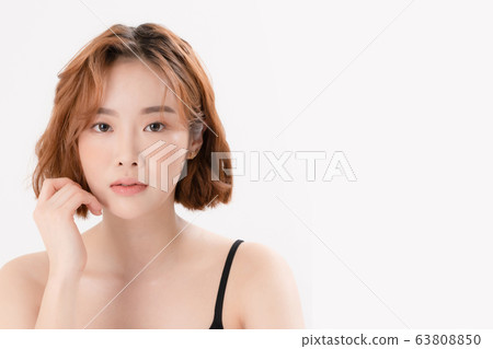 女性美少婦 63808850