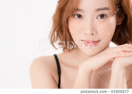 Female beauty young woman Female beauty young woman 63808877