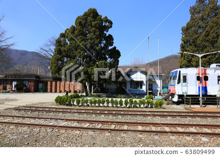 京畿道，楊平郡和古墩站 63809499