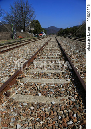 京畿道，楊平郡和古墩站 63809536