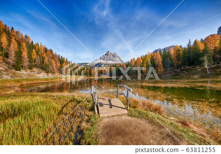 Autumn in italian dolomites - lago antorno 63811255