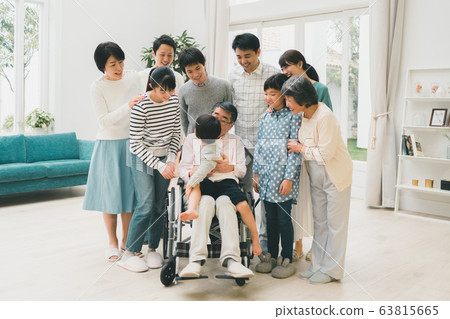 家庭三代家庭輪椅好朋友 63815665