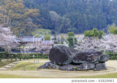 Ishibutai Tumulus Spring 63820061