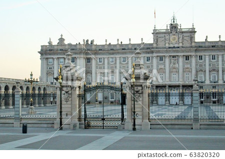 Royal Palace (Spain / Madrid) Royal Palace (Spain / Madrid) 63820320