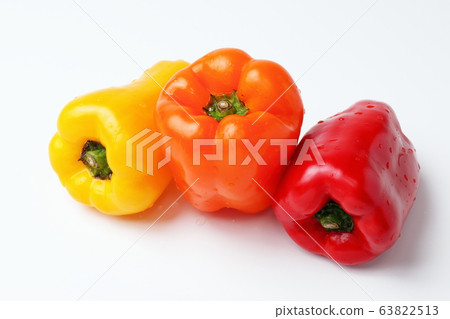 Colored peppers (from Saito, Miyazaki Prefecture) Colored peppers (from Saito, Miyazaki Prefecture) 63822513