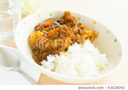 Curry and rice Curry and rice 63826042