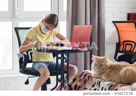 Ill girl schoolgirl studies online via computer Ill girl schoolgirl studies online via computer 63827239