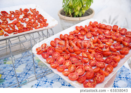 Italian home and dried tomato recipe 63838043