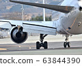 飛機剛降落後視 63844390
