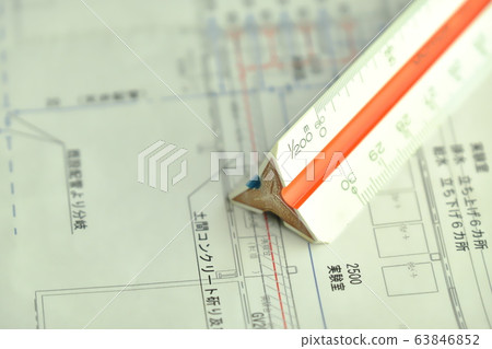 Triangular scale 63846852
