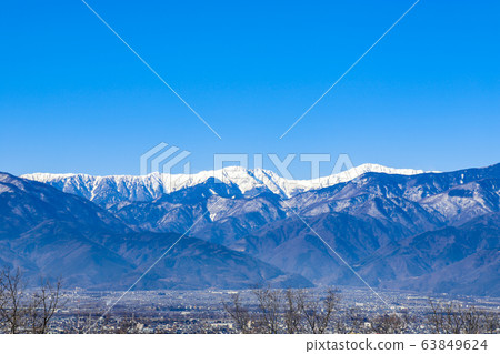 Shiramine Sanzan and Kofu Basin with snow makeup Shiramine Sanzan and Kofu Basin with snow makeup 63849624