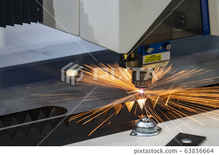 The fiber laser cutting machine . 63856664