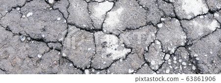 Dry cracked earth 63861906