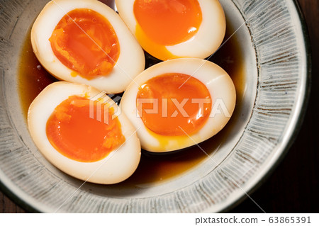 Boiled egg Boiled egg 63865391