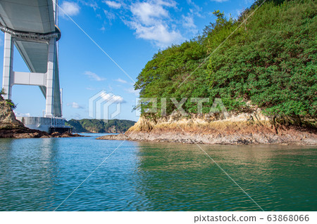 Kurushima Strait Bridge and small island 63868066